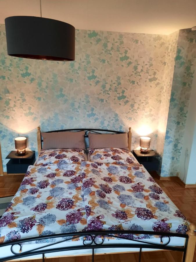 Ferienwohnung Gaby Marburg Exteriör bild